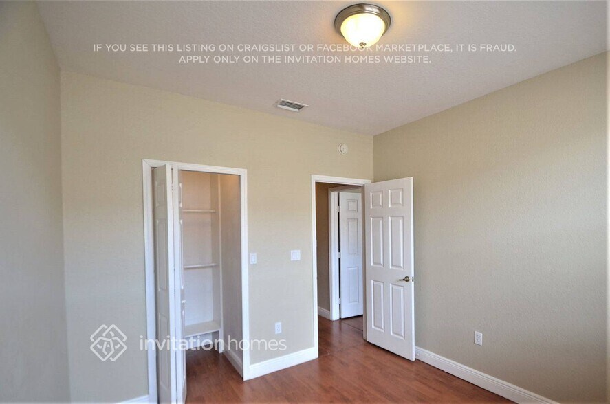 Building Photo - 12315 SW 125th Ct
