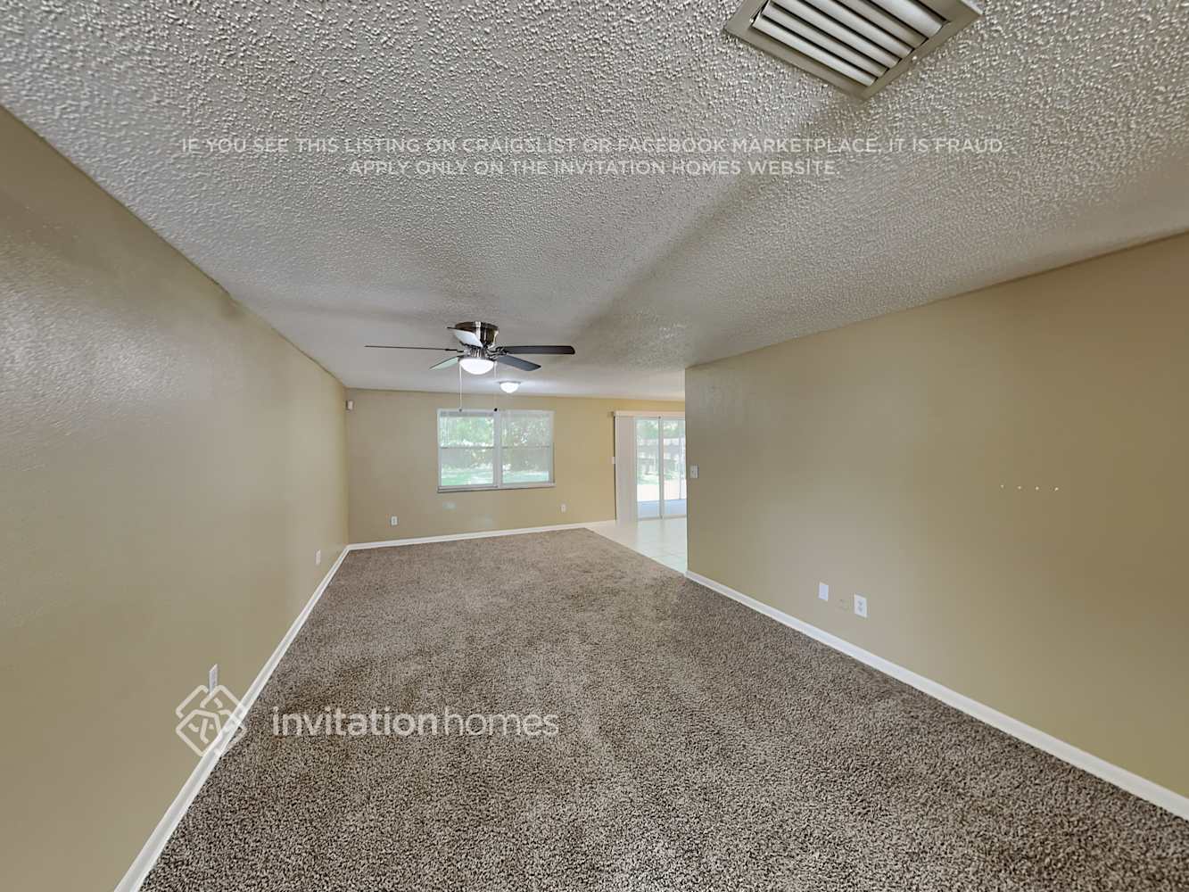 Building Photo - 2808 Cedaridge Dr