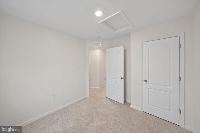 Building Photo - 338 Nocking Point Blvd