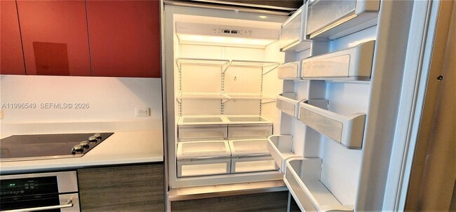 Building Photo - 1100 S Miami Ave