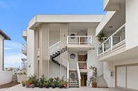 Building Photo - 406 Arenoso Ln