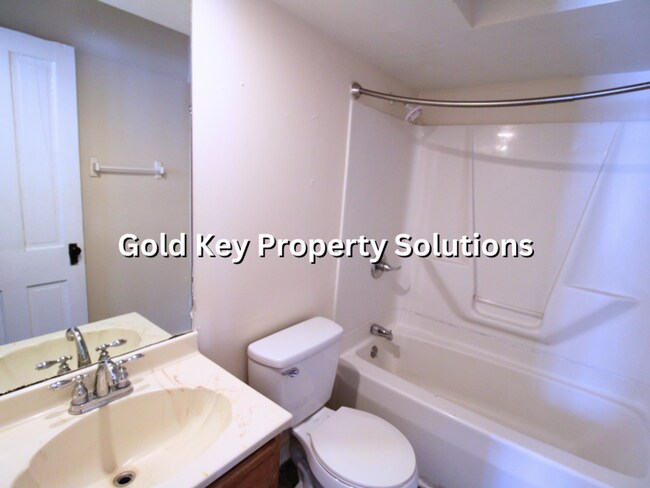 Building Photo - 124-126 E. 21ST