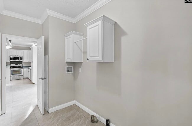 Building Photo - 4018 Mineral Springs Rd