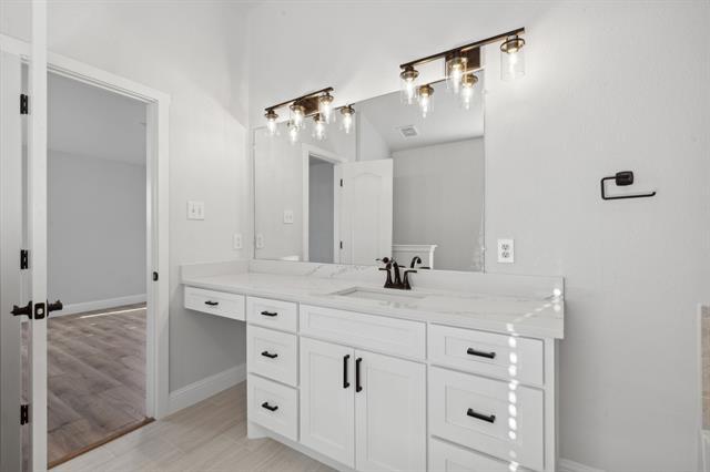 Building Photo - 1112 Piedmont Dr