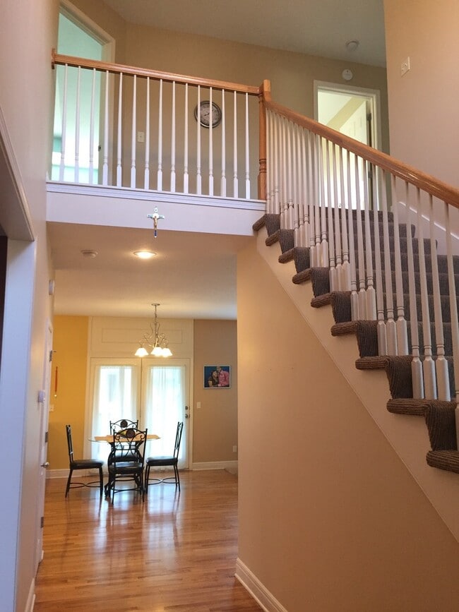 Building Photo - {7301} Quiet Cul-de-sac + Three Car Garage + Updated Kitchen + Finished Basement + Bedroom Level ...