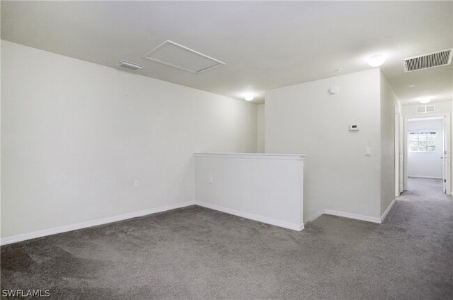 Building Photo - 9089 Gervais Cir