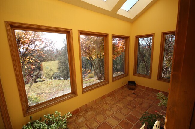 Building Photo - Custom Built Home in a Country Setting, 3 ...