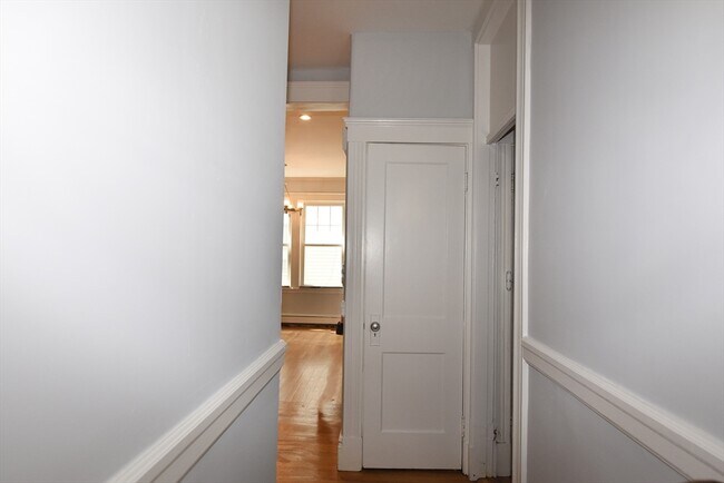 Building Photo - 218 Wachusett St
