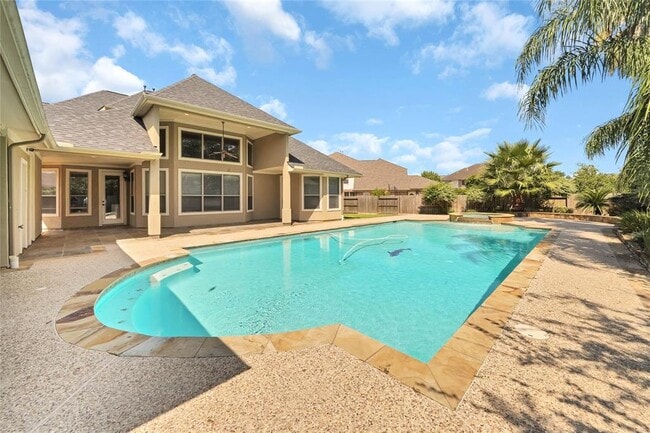 Building Photo - 21135 Kelliwood Park Ln