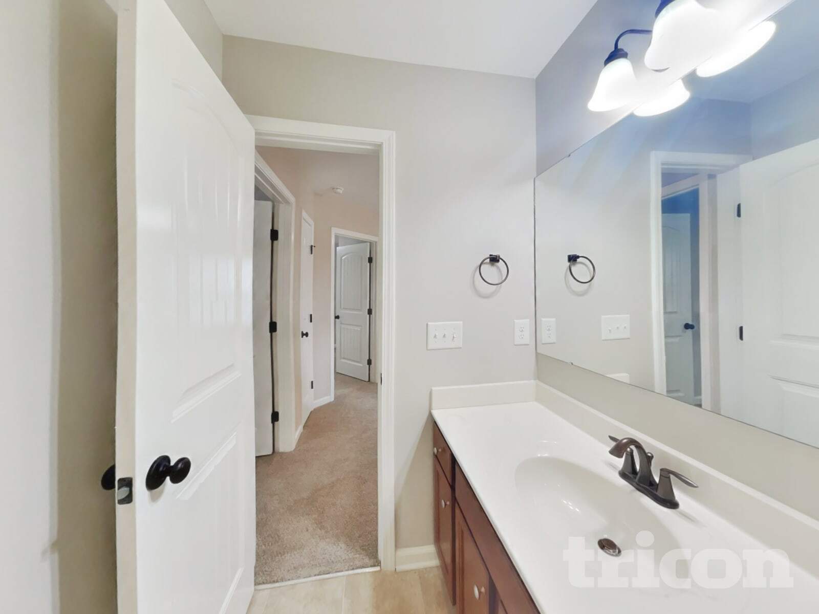 Building Photo - 31 Burr Oak Cir