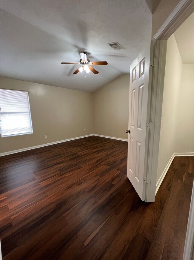 Building Photo - Pine Landing Homes