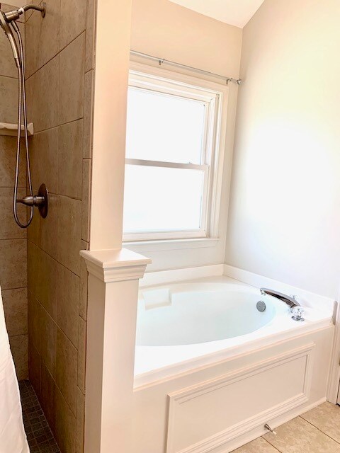 Building Photo - 1604 Bryson Cove