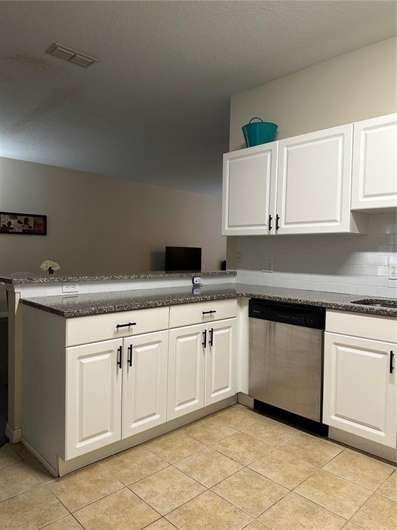 Building Photo - 3123 Sun Lake Ct