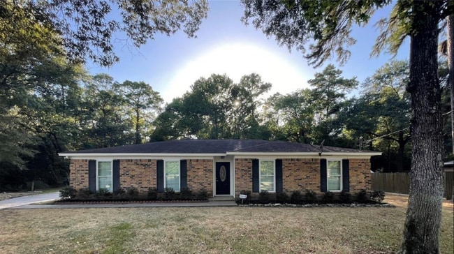 Building Photo - 22176 Heatherwood Dr