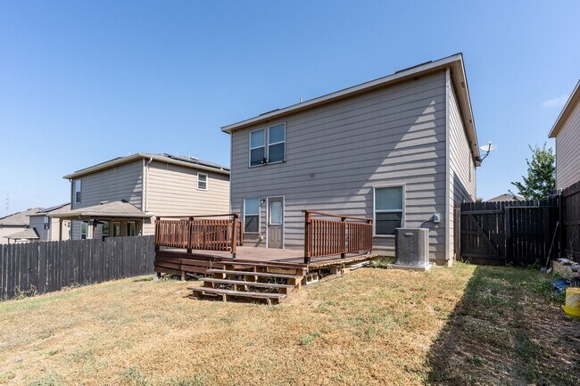 Building Photo - 11326 Fine Design