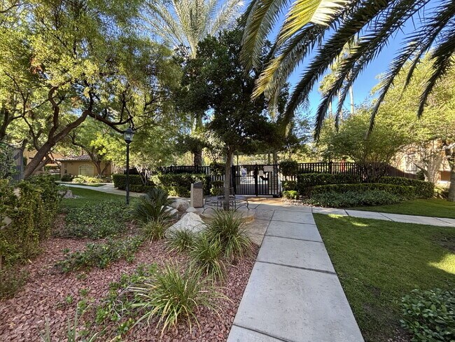 Building Photo - HOLIDAY SPECIAL! SIGN YOUR LEASE BY 12.31.25 AND RECEIVE THE FIRST 2 WEEKS RENT FREE!! Experience...