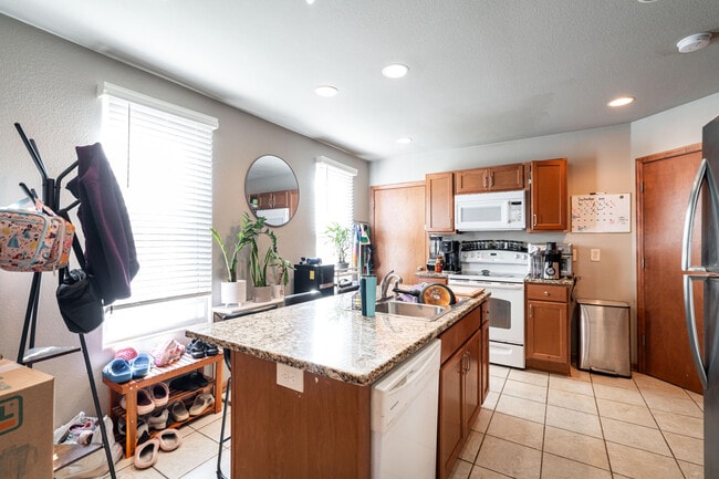 Building Photo - 1801 S 64th St