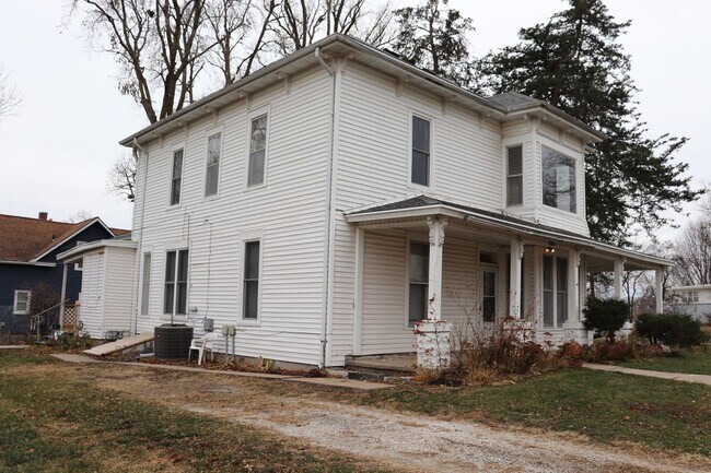 Building Photo - 6801 Lexington Ave