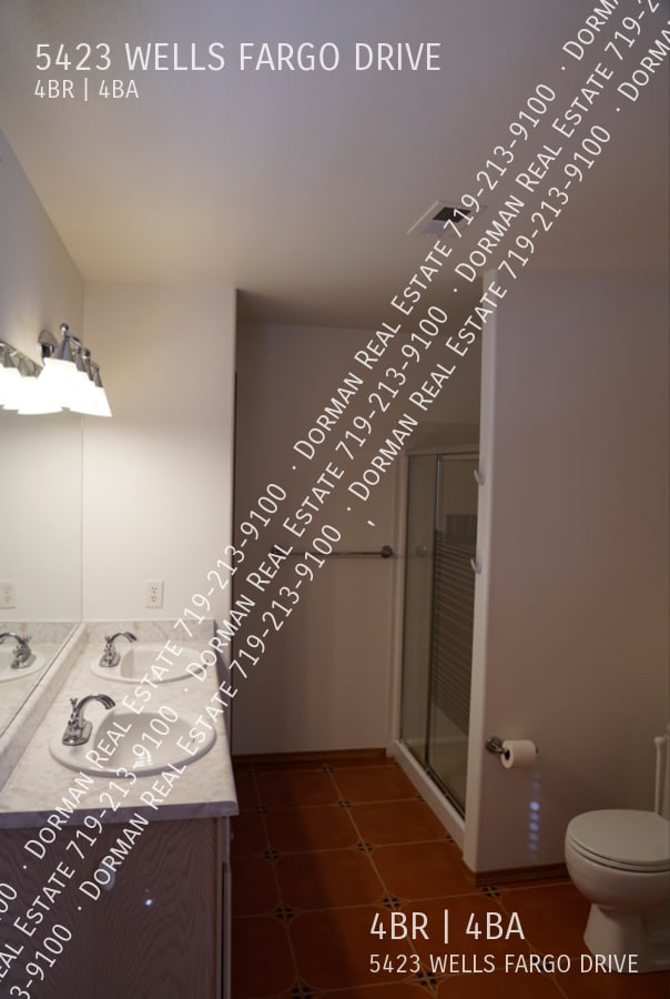 Building Photo - 5423 Wells Fargo Dr W