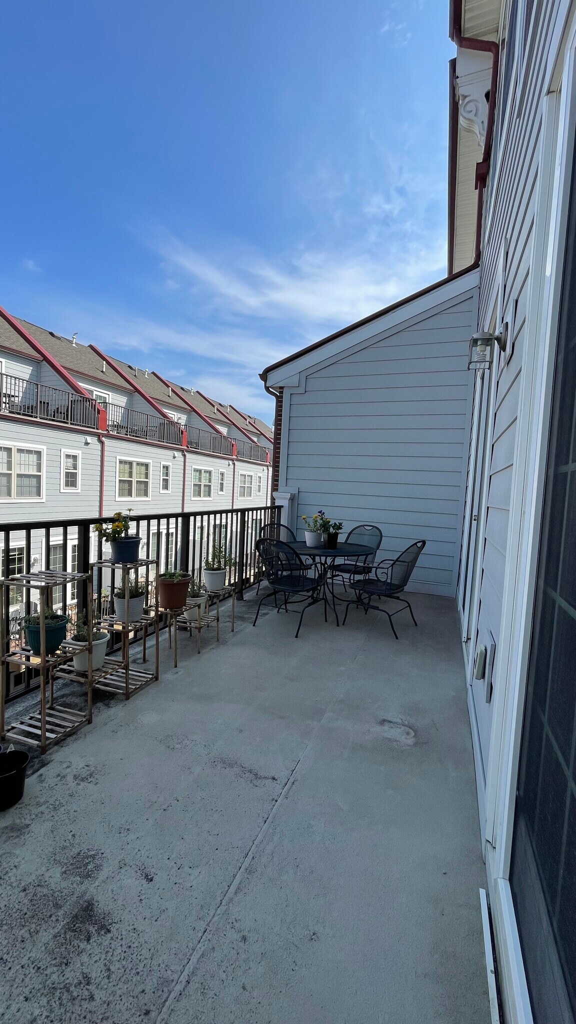Building Photo - 203 Governors Ct
