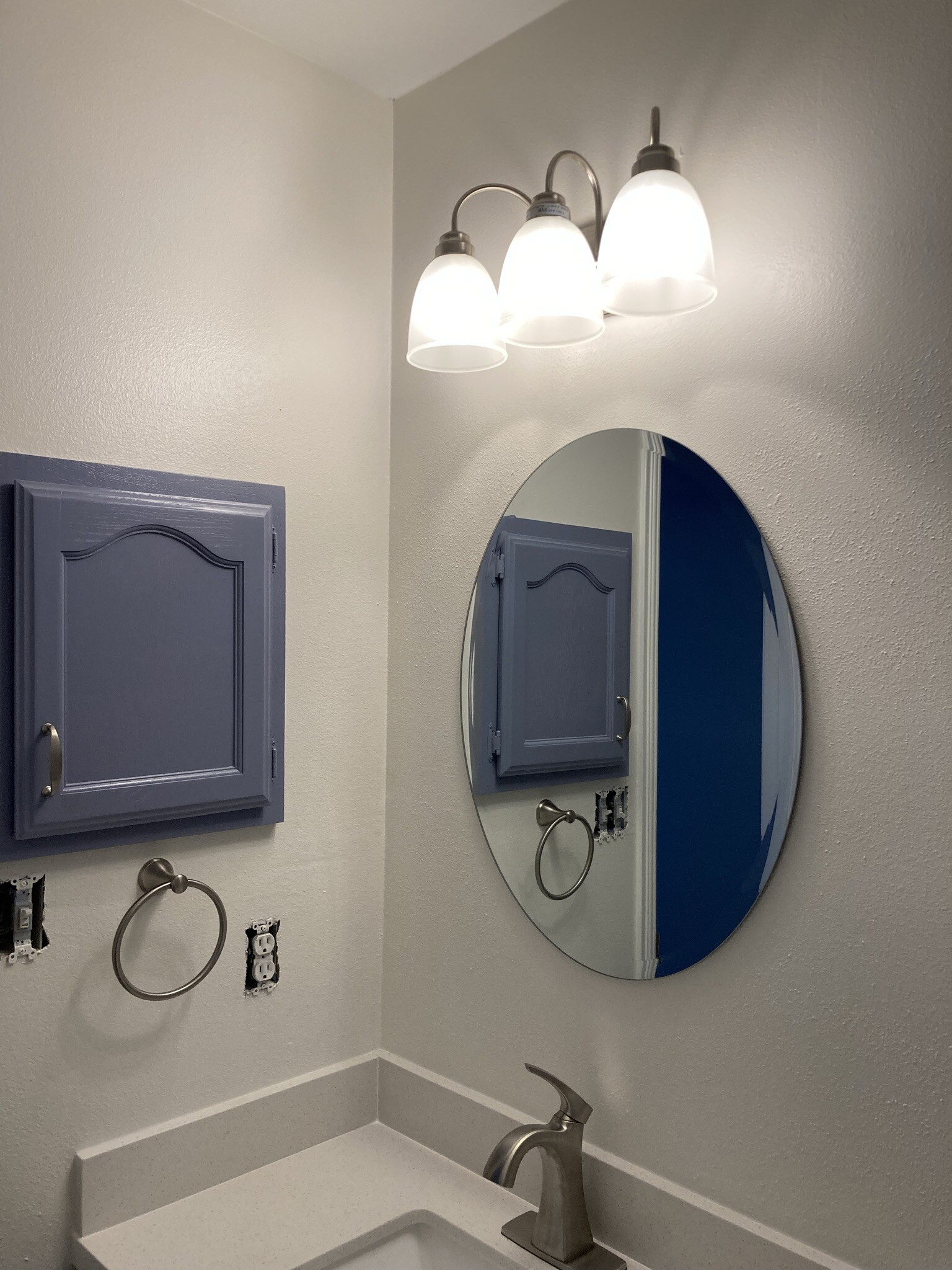 Building Photo - 910 English Ave