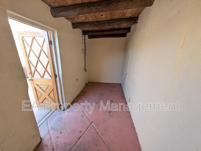 Building Photo - 200 63rd St SW