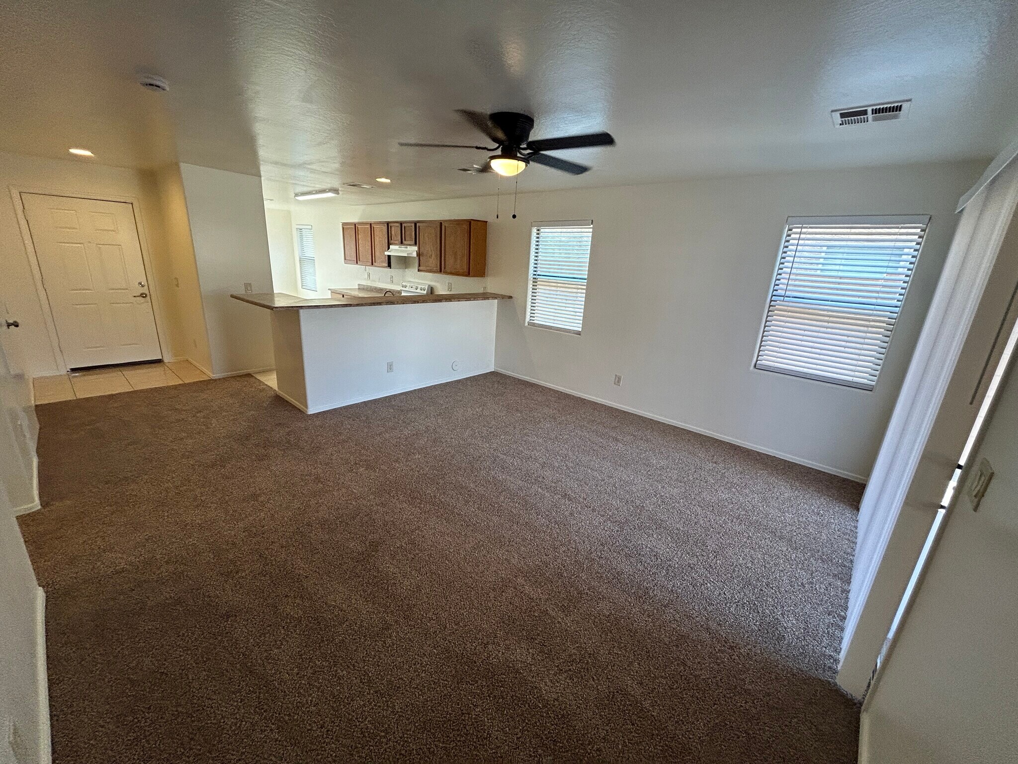 Building Photo - 7028 S 46th Dr