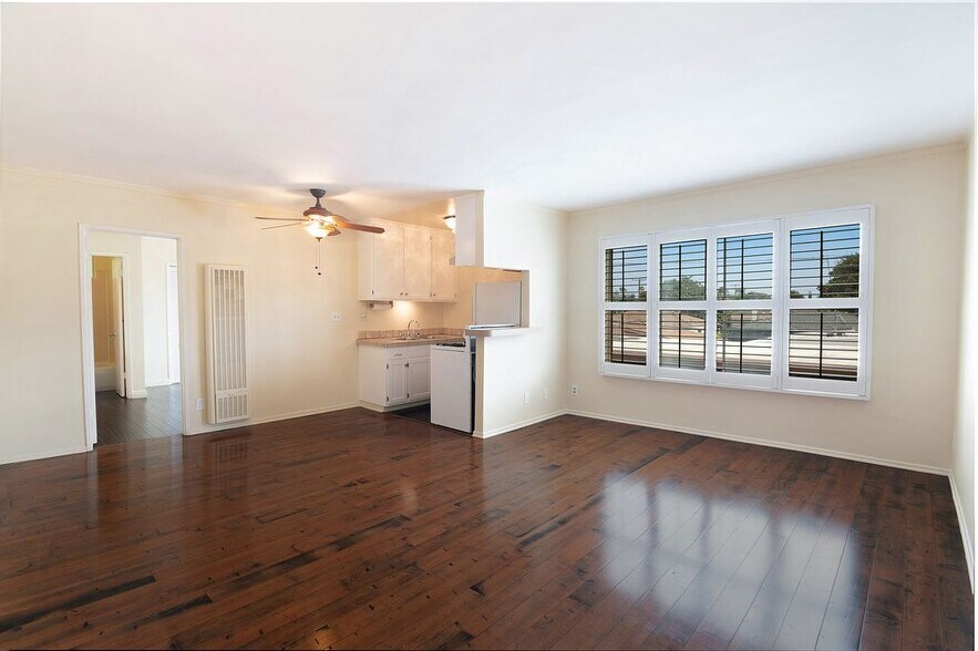 Building Photo - 4358 Berryman Ave
