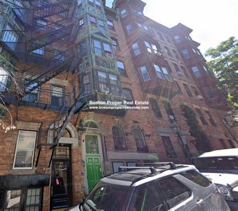 Building Photo - 45 Anderson St