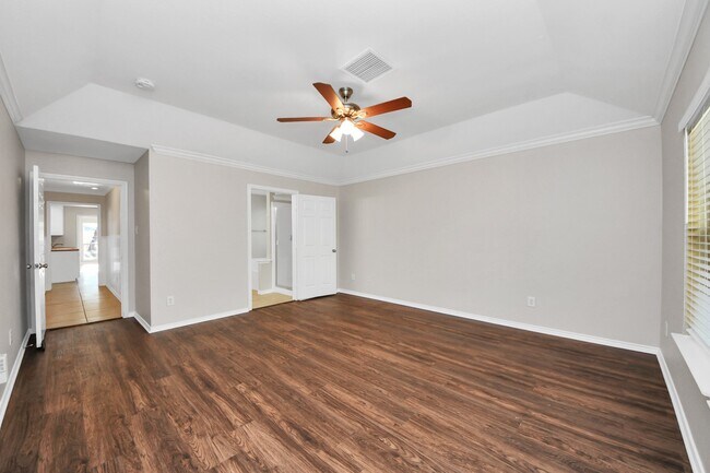 Building Photo - 1903 Ryansbrook Ln