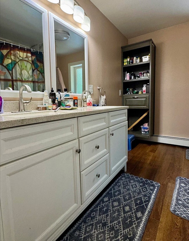 Building Photo - 4 bedroom / Pet friendly home in North Pol...