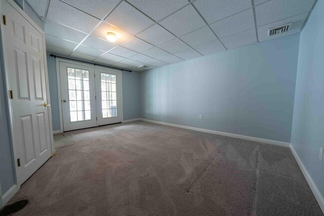 Building Photo - 59 Dicandra Dr