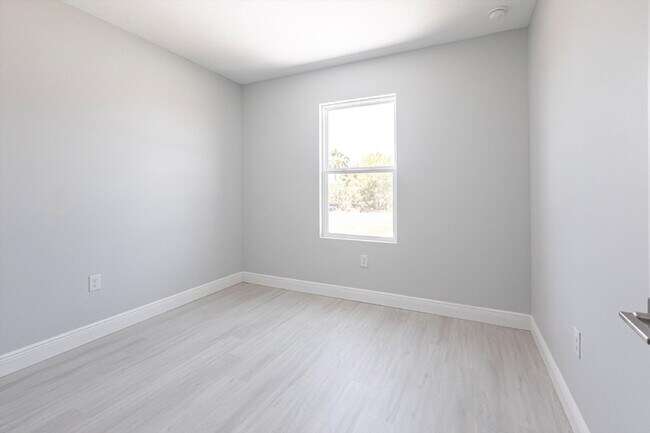 Building Photo - BRAND NEW Construction, 3 bed / 2 bath Rent-Ready Home in Port Charlotte!