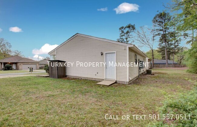 Building Photo - 3308 Holt St