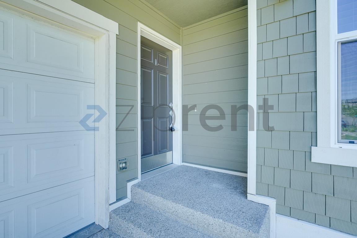 Building Photo - Unit