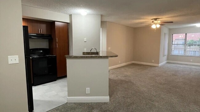 Building Photo - 642 Siesta Key Cir