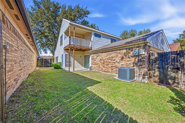 Building Photo - 4236 Lavaca Trail