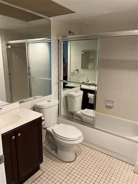 Building Photo - 1605 Abaco Dr