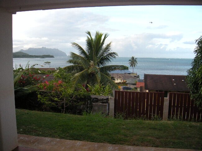 Building Photo - Lilipuna Rd. A-B