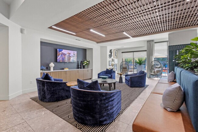 Building Photo - 8122 Midtown Blvd