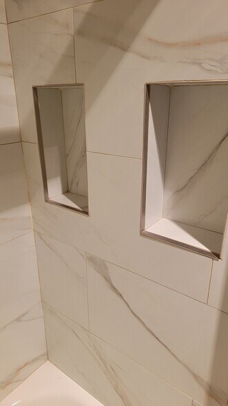 Building Photo - 119 Commodore Dr