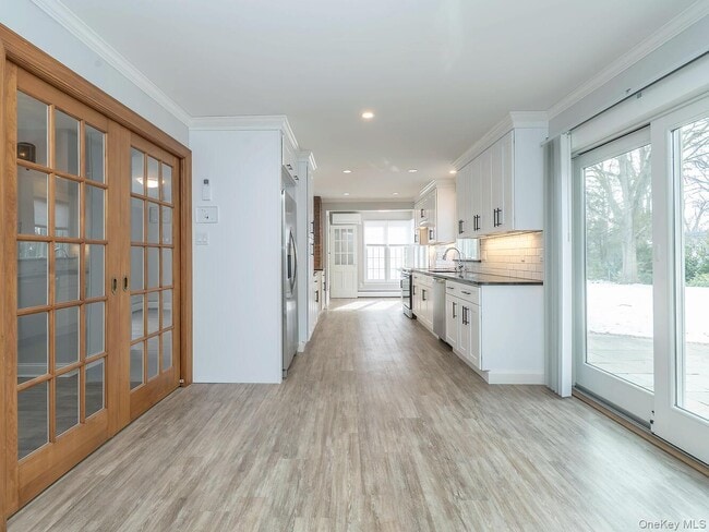 Building Photo - 7 Kissam Ln