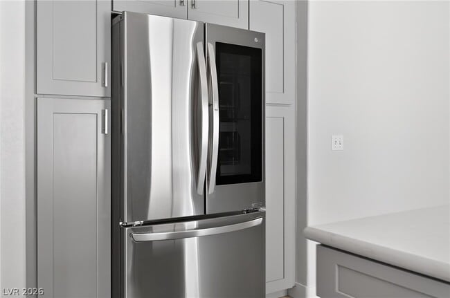 Building Photo - 405 Crater Ct