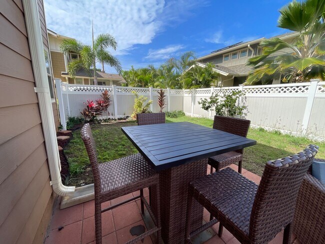 Building Photo - Pet Friendly Kahoma Village Furnished Three Bedroom