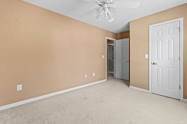 Building Photo - Chadbury House