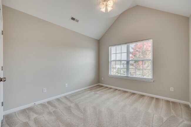 Building Photo - Spacious 4BR Fort Mill Home with Loft, Private Primary Retreat & Fenced Yard