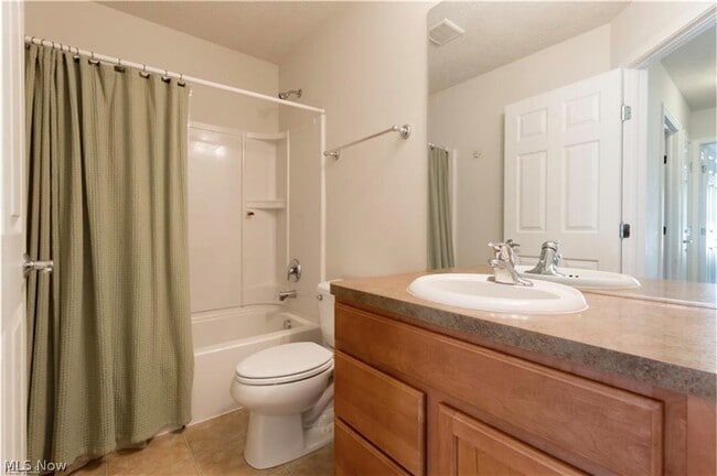 Building Photo - 442 Turner Dr