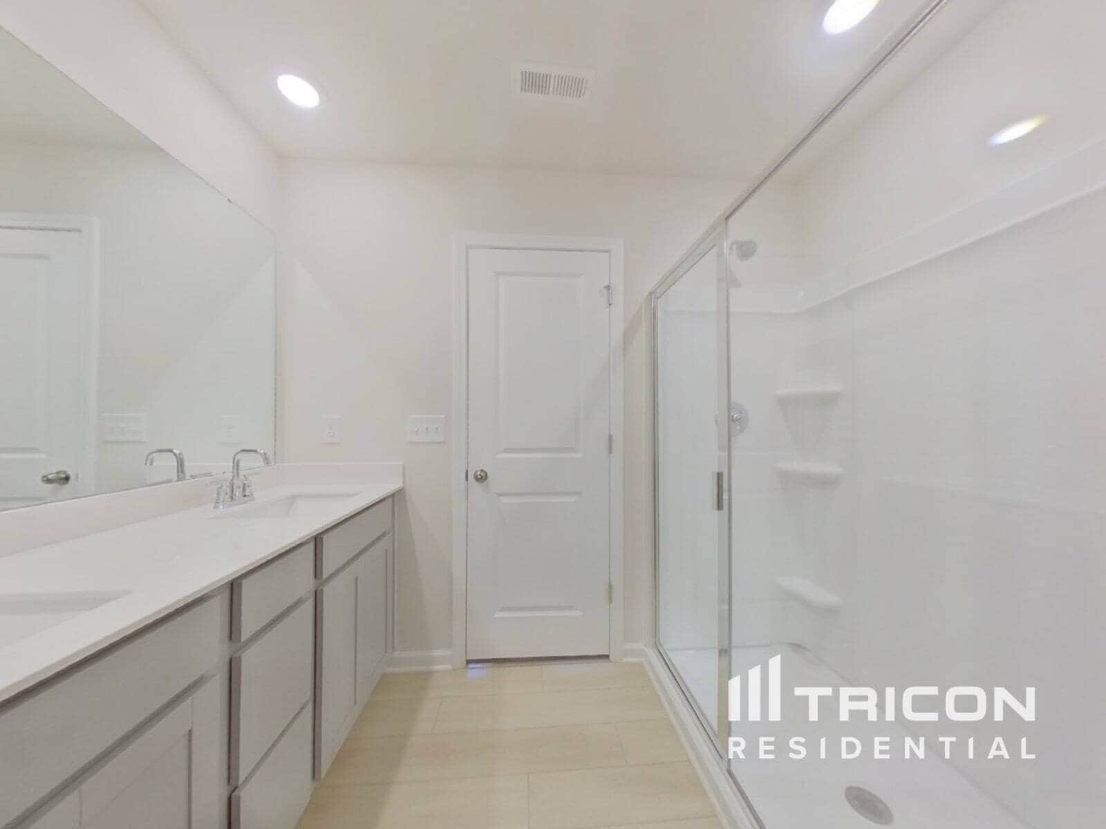 Building Photo - 3075 Whispering Willows Ct