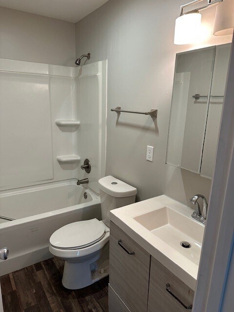 Bathroom - 505 B Ave
