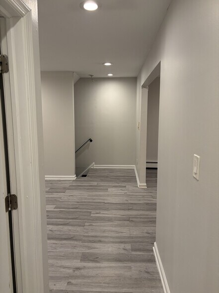 Building Photo - 87 Tansboro Rd